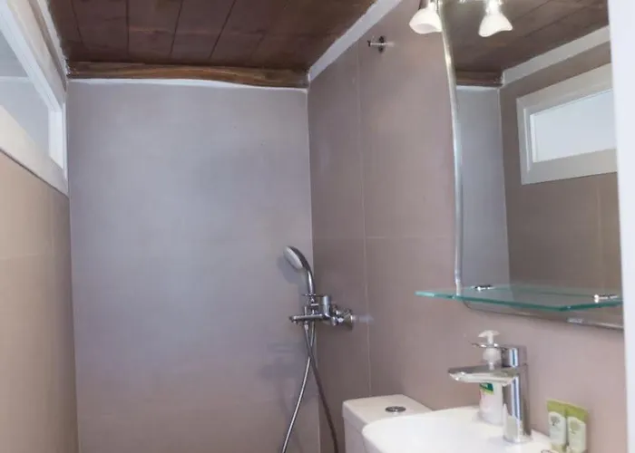 Glamorous 2br In With Amazing Sea View