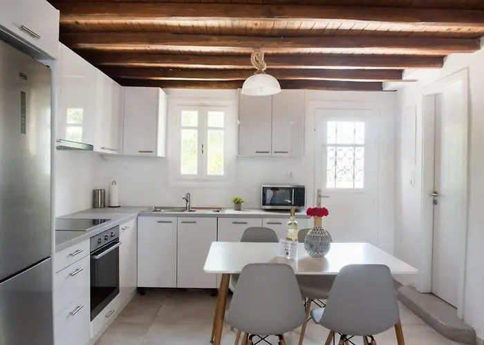 Сasa de vacaciones Glamorous 2br In With Amazing Sea View