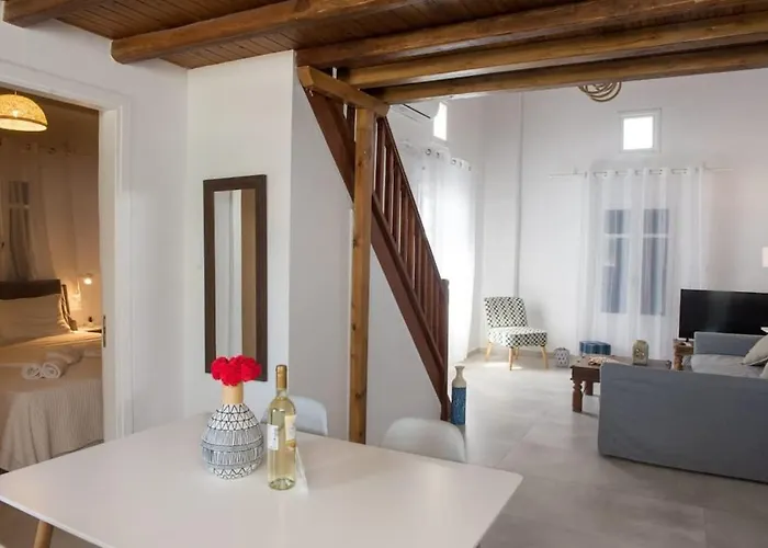 Vakantiehuis Glamorous 2br In With Amazing Sea View Ornos (Mykonos)