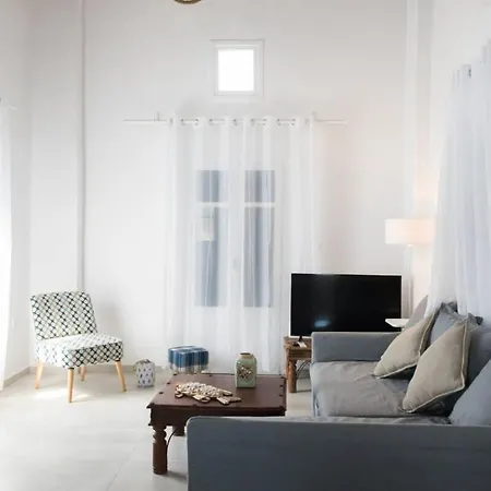 Semesterbostad Glamorous 2br In With Amazing Sea View
