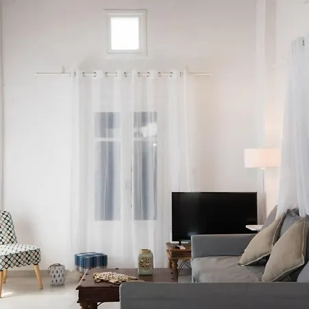 Semesterbostad Glamorous 2br In With Amazing Sea View Ornos (Mykonos)