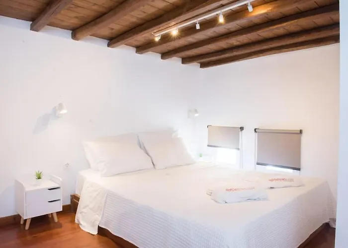 Glamorous 2br In With Amazing Sea View 펜션 오르노스